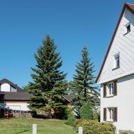 Cozy Apartment In Schwenningen With Garden فيلينغن سشفايننغ المظهر الخارجي الصورة