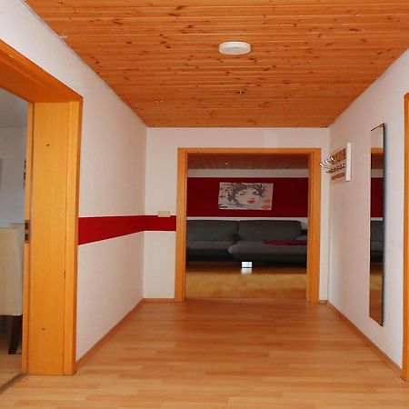 Cozy Apartment In Schwenningen With Garden فيلينغن سشفايننغ المظهر الخارجي الصورة